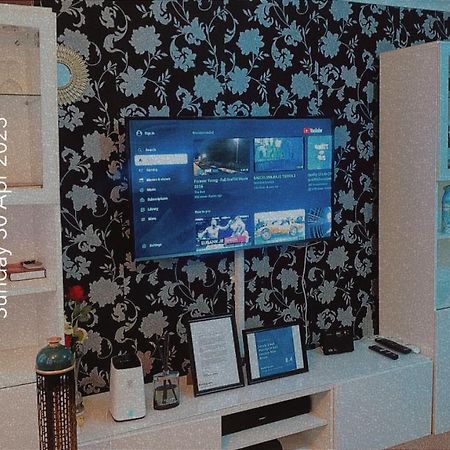 Lovely 2 Bed Flat/Apt In East London- Nice Estate. 达格纳姆 外观 照片